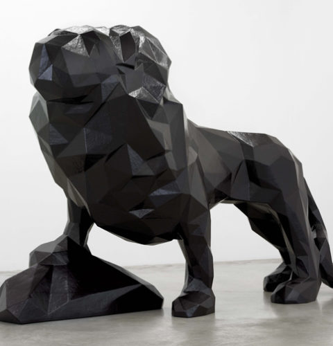 Xavier VEILHAN - LE LION, 2006 Polymères, polystyrène, structure métallique, résine polyester 190 x 320 x 132 cm - Collection privée
