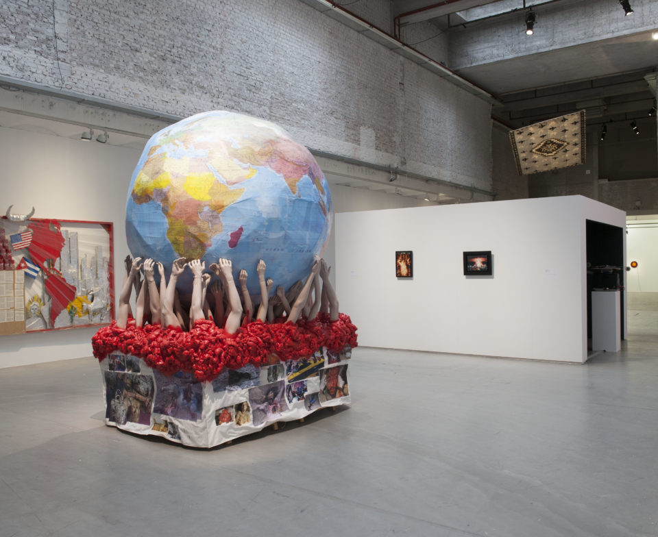 Vue d'exposition Invitation au voyage - Centrale for contemporary art, Bruxelles (2015)