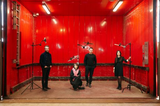 Les quatre artistes nommés au Prix Marcel Duchamp 2022 : Philippe Decrauzat, Mimosa Echard, Iván Argote, Giulia Andreani © Hugues Lawson-Body